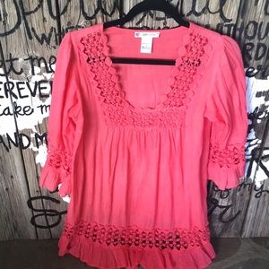 Coral top